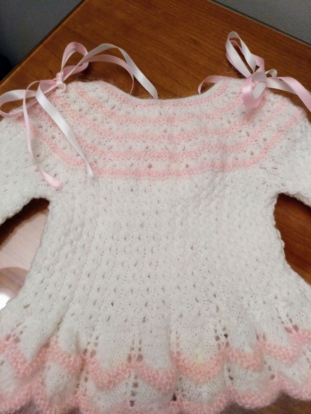 Jersey tejido a mano para bebé