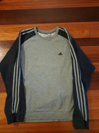 Sudadera vintage Adidas gris y negra