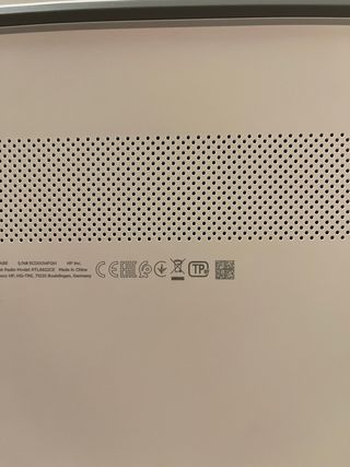 Portátil HP Nuevo, viene con funda