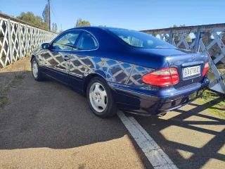 Negociable Mercedes-Benz  CLK 230 Cambio W210