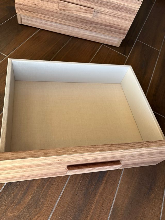 Coppia comodini con cassetti