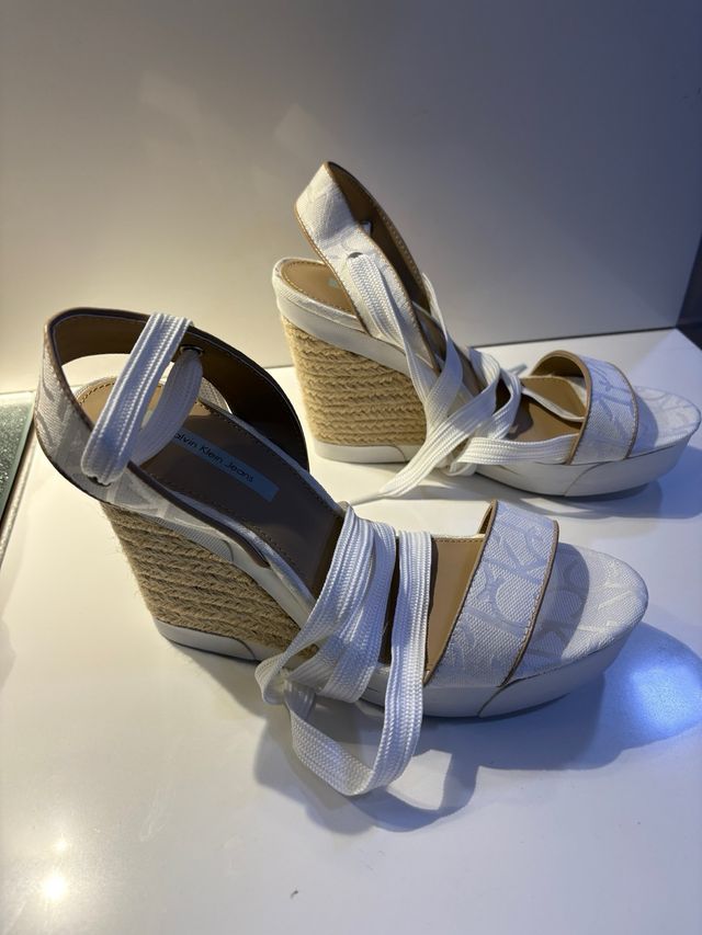 Alpargatas Calvin Klein Jeans Blancas T39