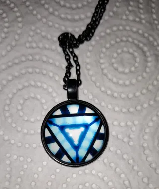 Colgante Iron Man Negro