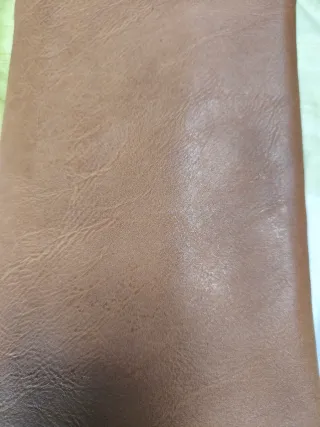 Cartera de mano marrón