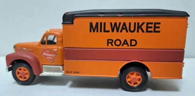 Camión Corgi 1/50 Milwaukee Road