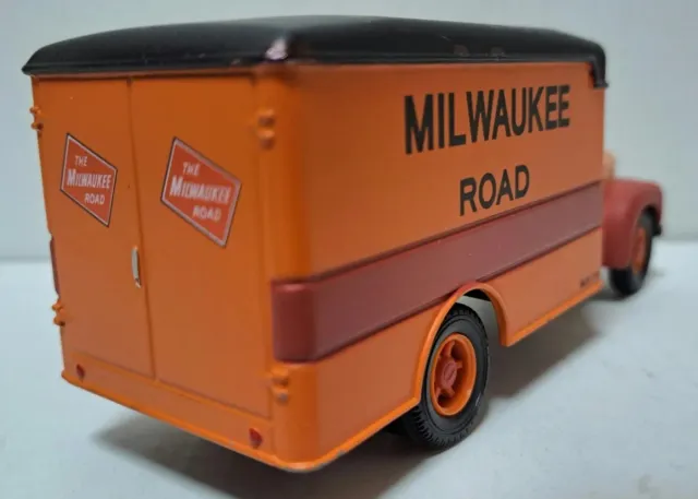 Camión Corgi 1/50 Milwaukee Road