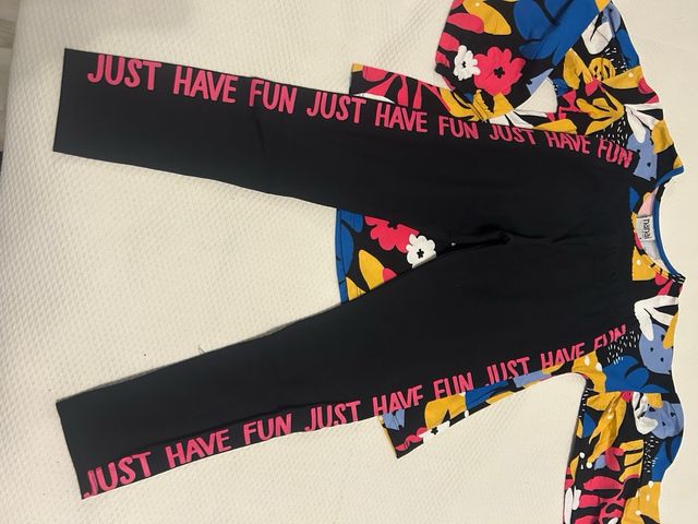 Set da bambina con stampa floreale