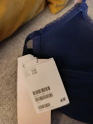 Conjunto lencería azul con lentejuelas