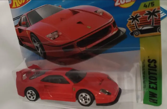 Hot Wheels Ferrari F40 Competizione e Mercedes