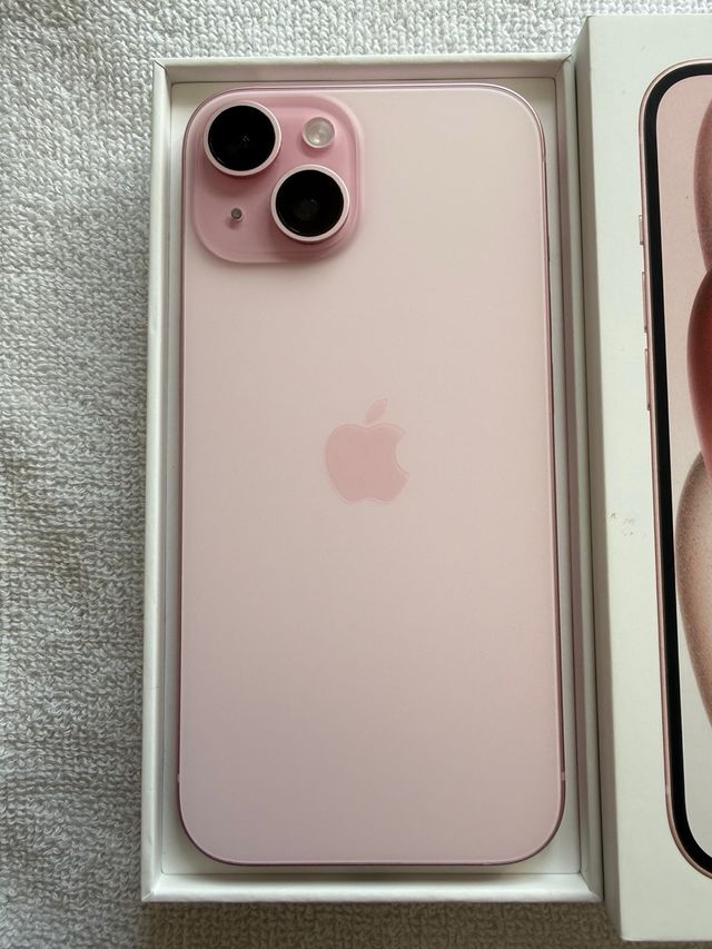 iPhone 15 Rosa