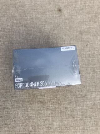 Reloj Garmin Forerunner 265 AMOLED