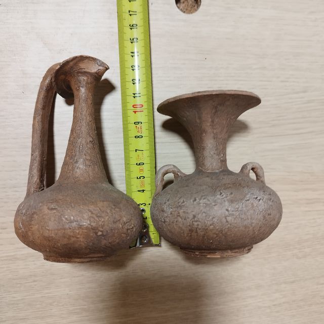 Juego de 2 Vasijas Pequeñas de Terracota