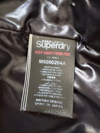 Anorak Superdry Rojo