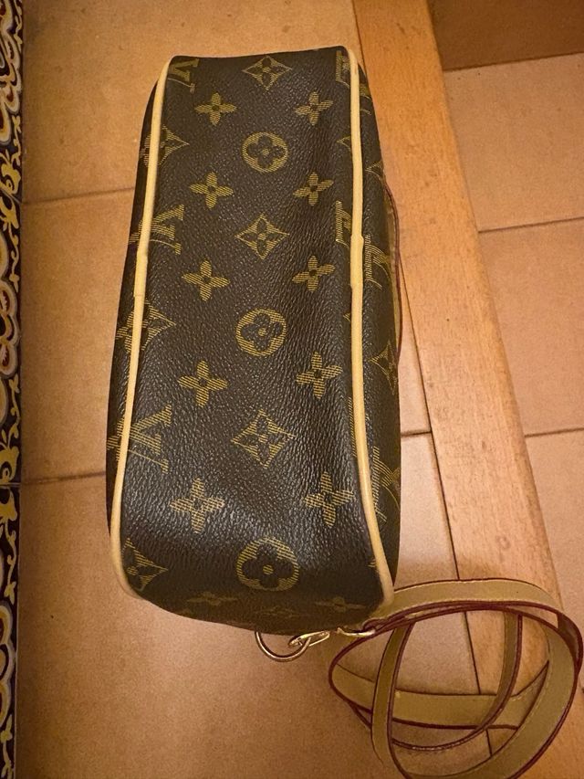 Bolso Louis Vuitton Monogram Marrón Beige