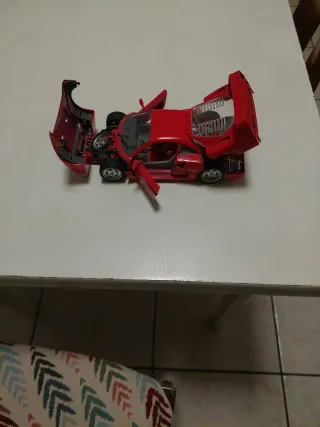 Ferrari da collezione F40 1978 Bburago scala 1/18
