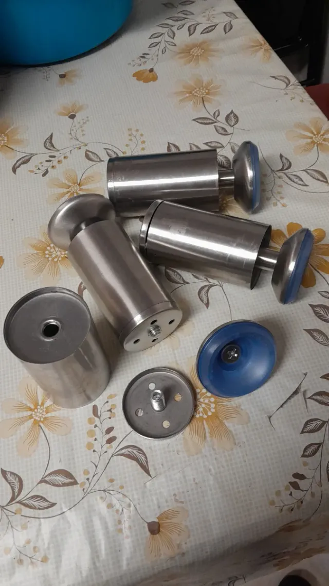 Patas para Muebles de Acero Inoxidable