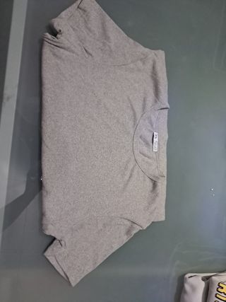 Camiseta Zara Gris Talla L