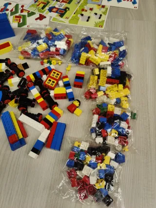 Lotto LEGO vintage con cartoncini