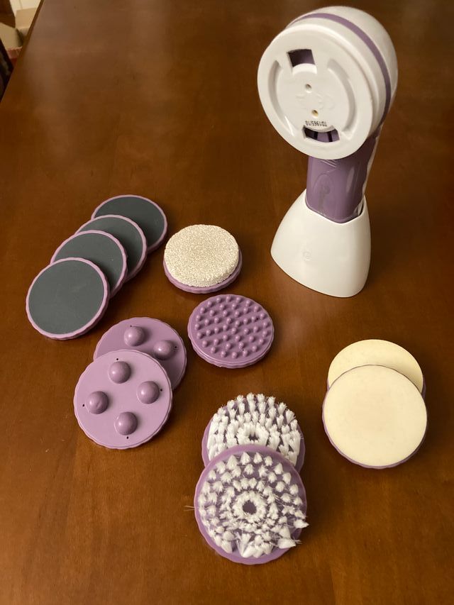 Masajeador Derma con Accesorios