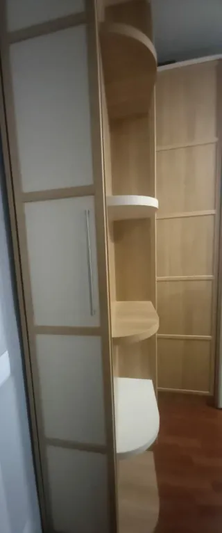 Mobile ad angolo per bambini in legno