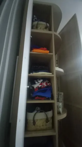 Mobile ad angolo per bambini in legno