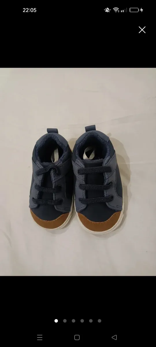 Deportivos bebé talla 18/19