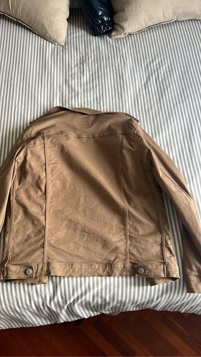 Chaqueta vaquera marrón hombre