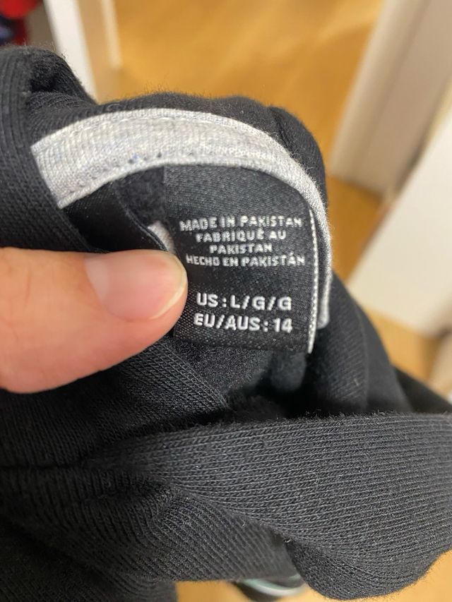 Sudadera Quiksilver niño negra talla 14