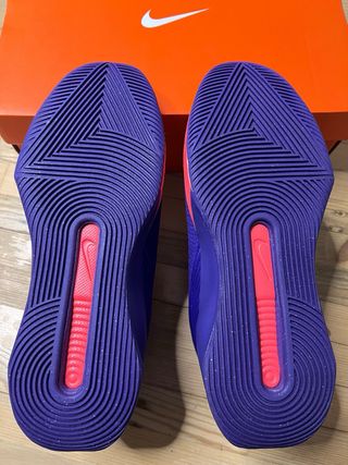 Nike G.T Jump Academy Morado/Rojo