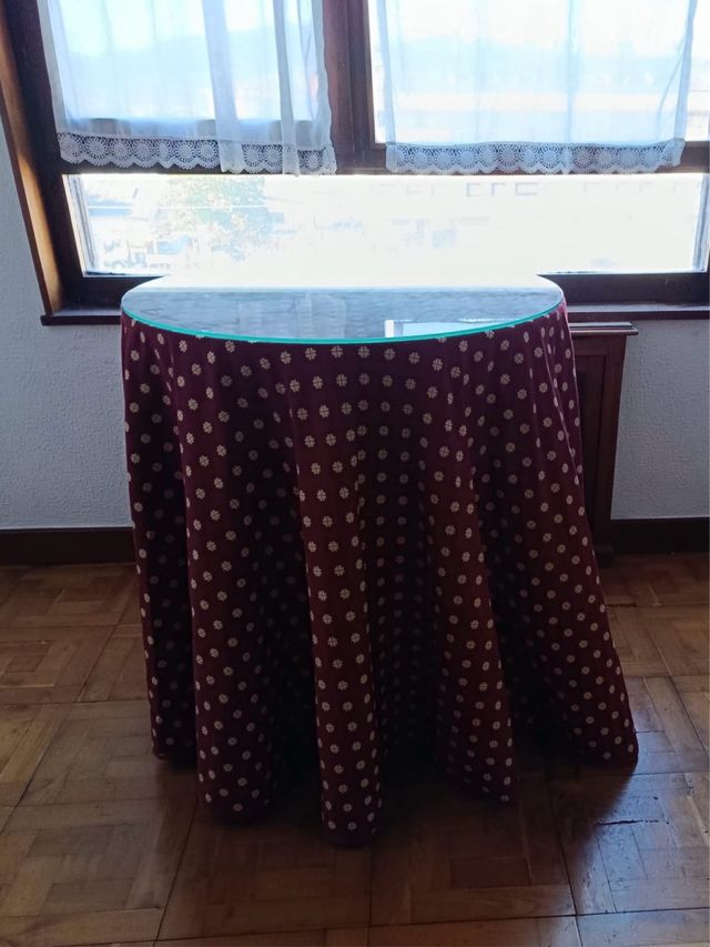 Mesa camilla redonda cristal y tela