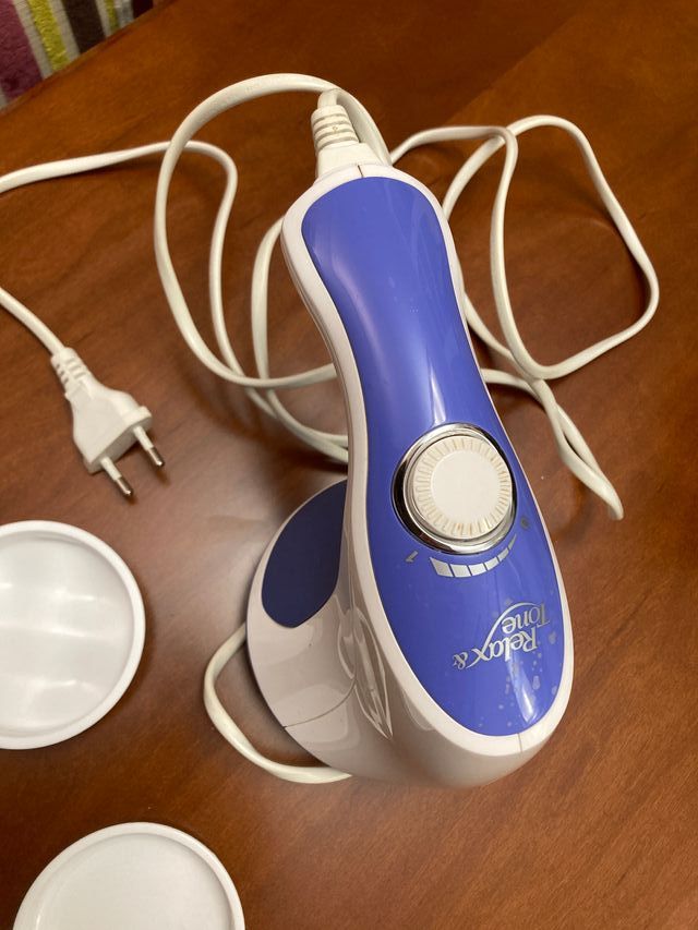 Masajeador Relax Tone con Accesorios