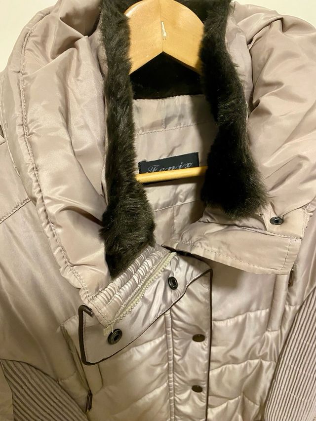 Cappotto trapuntato da donna beige