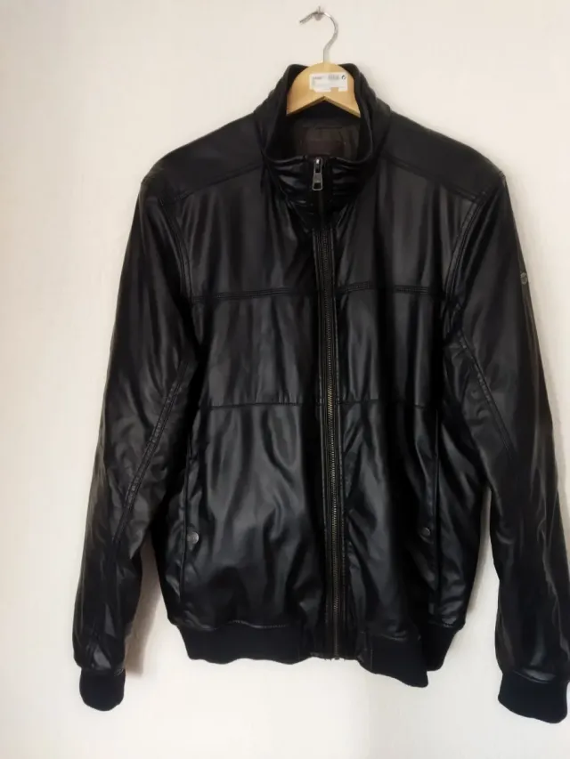 Chaqueta Negra Bomber