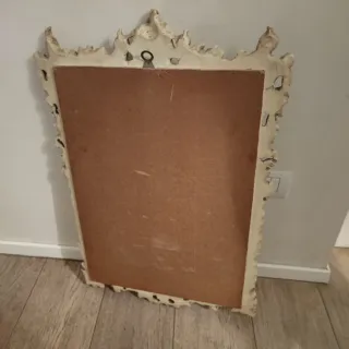 Specchio con cornice barocca dorata