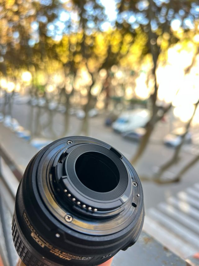 Objetivo Nikon AF-S DX 18-55mm f/3.5-5.6G VR