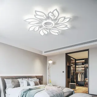 Plafoniera Lampadario moderno a forma di fiore