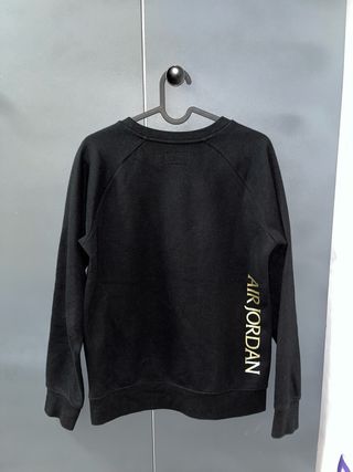 Sudadera Jordan Negra y Dorada