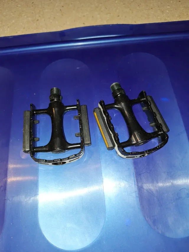 Pedales de plataforma de aluminio para bicicleta