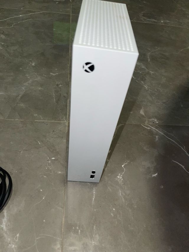 Xbox Series S, SSD da 512 GB, 1 controller wireless