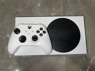Xbox Series S, 512 GB SSD, 1 Mando inalámbrico+