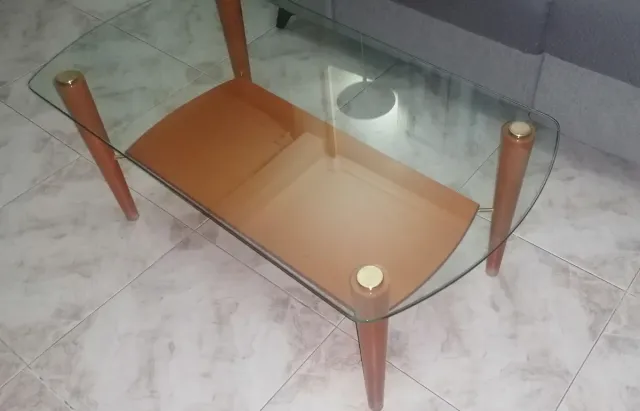 Mesa de centro cristal y madera