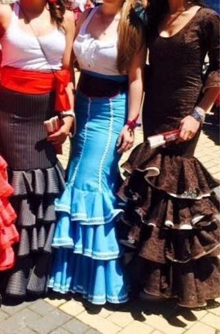 Falda flamenca azul