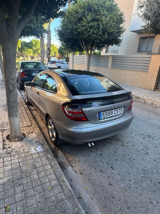 Mercedes-Benz Classe C (206) 2004