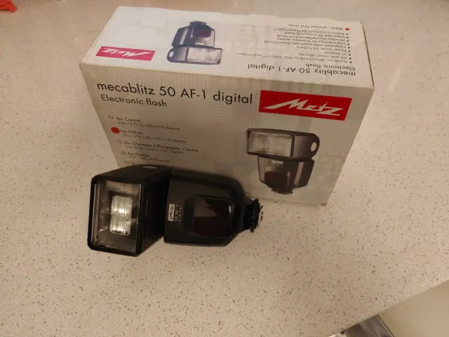 Metz Mecablitz 50 AF-1 per Nikon