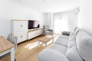 Piso en venta en Pajaritos - Plaza de Toros en Granada