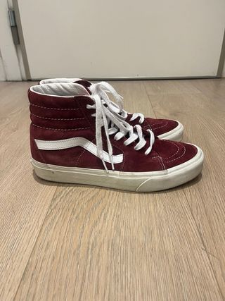 Vans de bota granates 