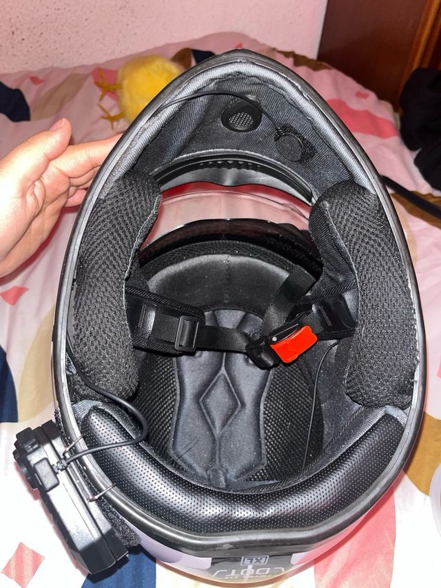 Casco DAYU Talla XL con auriculares