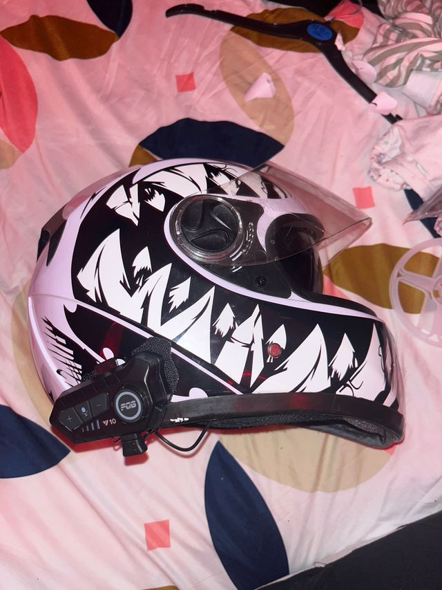 Casco DAYU Talla XL con auriculares