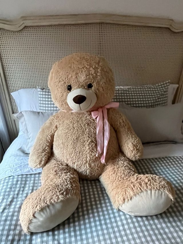 Oso de peluche gigante