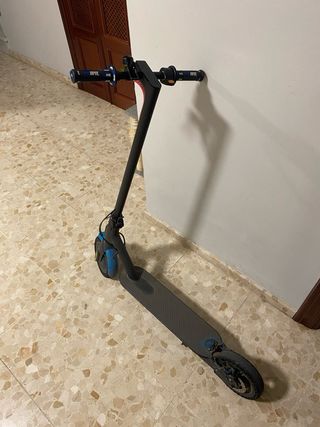 Patín eléctrico para piezas